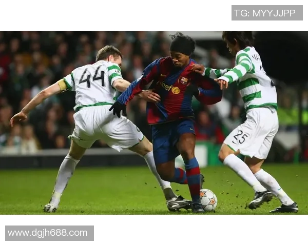 单身足球球星如何平衡事业与个人生活:独立男性的真实故事 单身足球球星如何平衡事业与个人生活:独立男性的真实故事