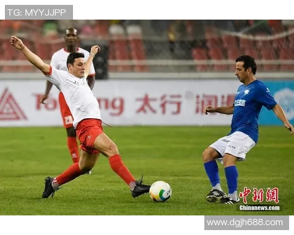 当今世界四大足球巨星盘点及其独特魅力解析 当今世界四大足球巨星盘点及其独特魅力解析