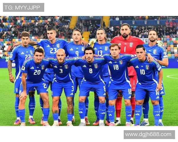 现役意大利足球球星的荣耀征程与绿茵舞台上的璀璨时刻