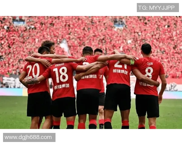 足坛再传噩耗世界知名足球球星不幸离世引发球迷深切悼念 足坛再传噩耗世界知名足球球星不幸离世引发球迷深切悼念