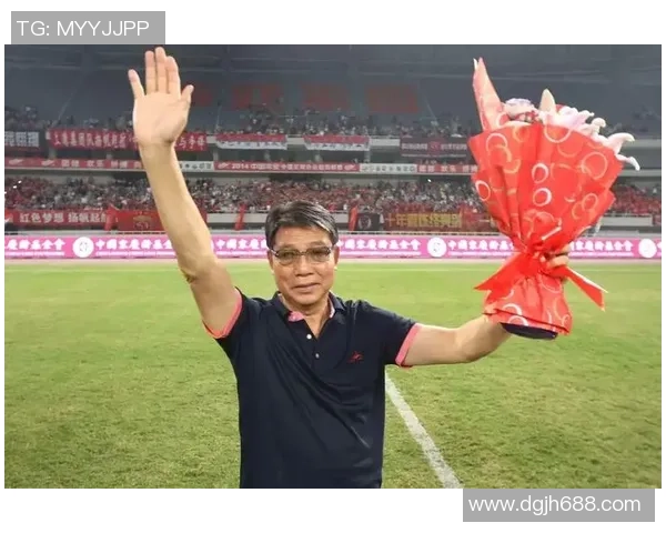 足球明星重返故土再续前缘探寻那些归来的传奇故事