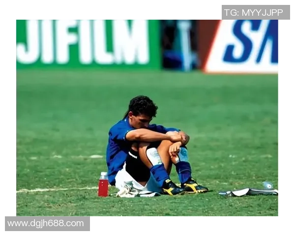 足球迷与球星偶遇的真实心情与互动瞬间解析